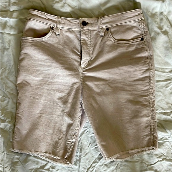 Carve Design Oahu 10in

I - Picture 1 of 4